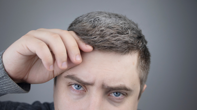 死滅した毛根は再生不可！髪を休眠期から復活させる5つの方法